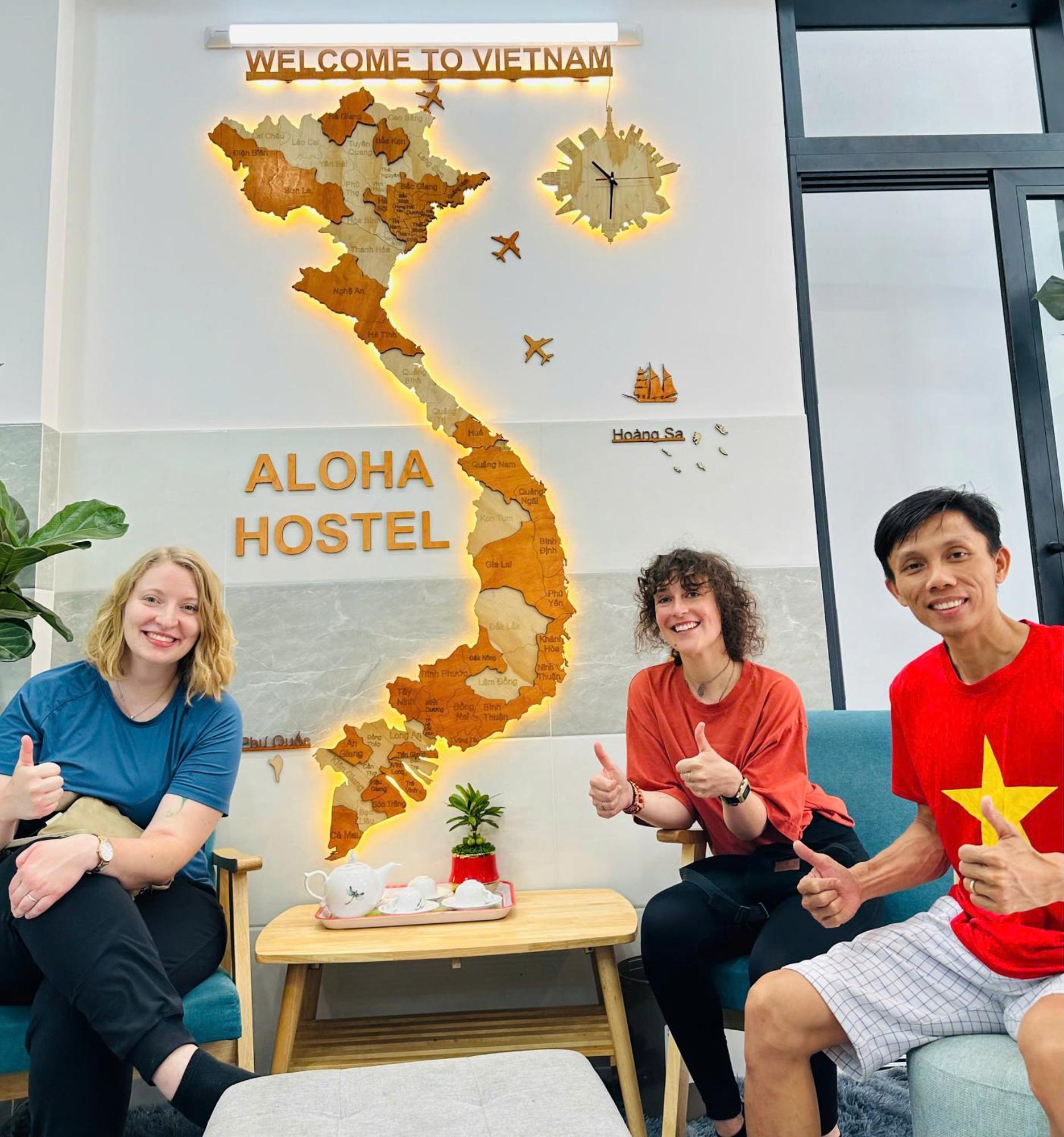 Aloha Saigon Premium Hostel By Local Travel Experts - Newly Opened, Less-Touristy Location, Spacious Rooms, Glass Shower Bathroom, Free Breakfast & Walking Tour 胡志明市 外观 照片