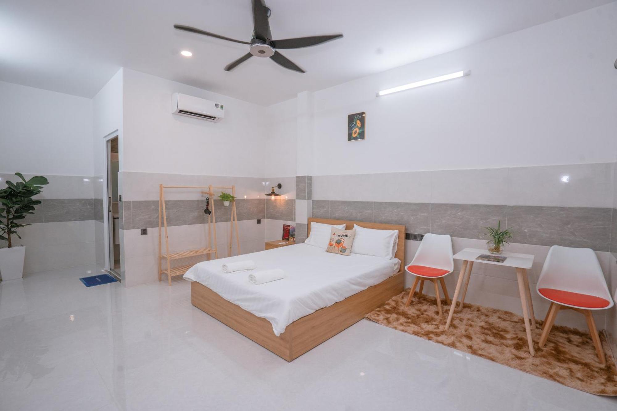 Aloha Saigon Premium Hostel By Local Travel Experts - Newly Opened, Less-Touristy Location, Spacious Rooms, Glass Shower Bathroom, Free Breakfast & Walking Tour 胡志明市 外观 照片