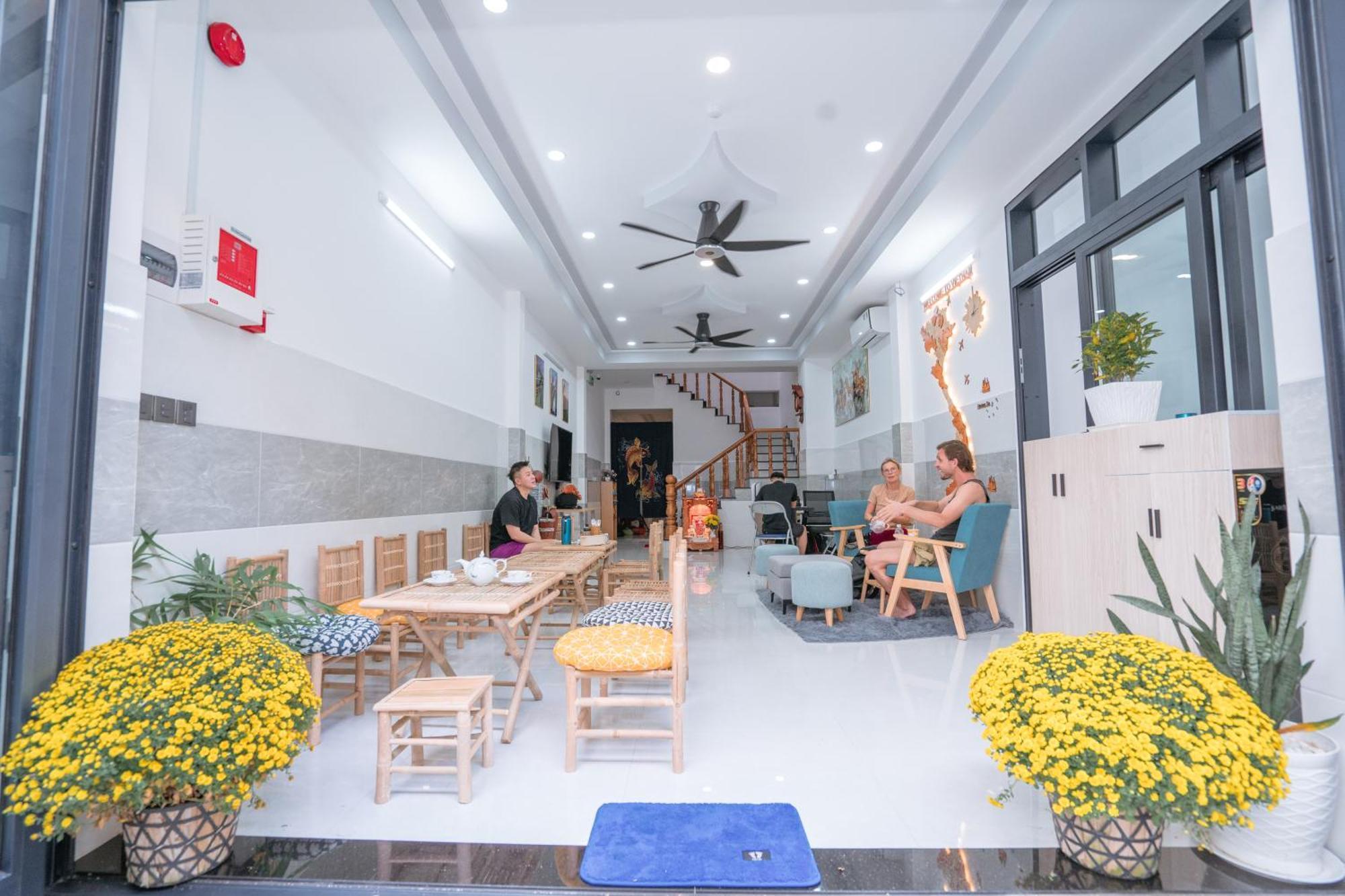 Aloha Saigon Premium Hostel By Local Travel Experts - Newly Opened, Less-Touristy Location, Spacious Rooms, Glass Shower Bathroom, Free Breakfast & Walking Tour 胡志明市 外观 照片