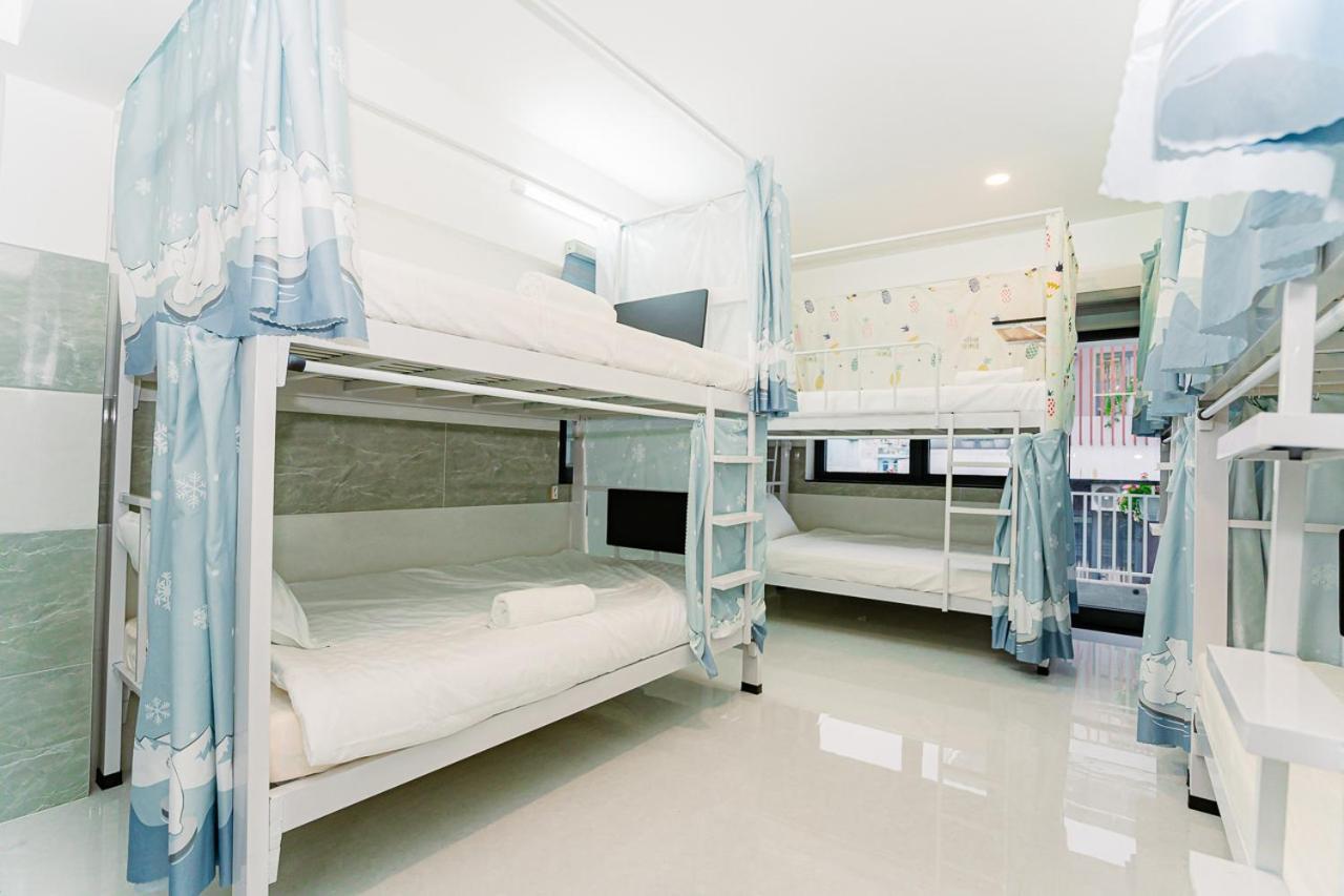 Aloha Saigon Premium Hostel By Local Travel Experts - Newly Opened, Less-Touristy Location, Spacious Rooms, Glass Shower Bathroom, Free Breakfast & Walking Tour 胡志明市 外观 照片