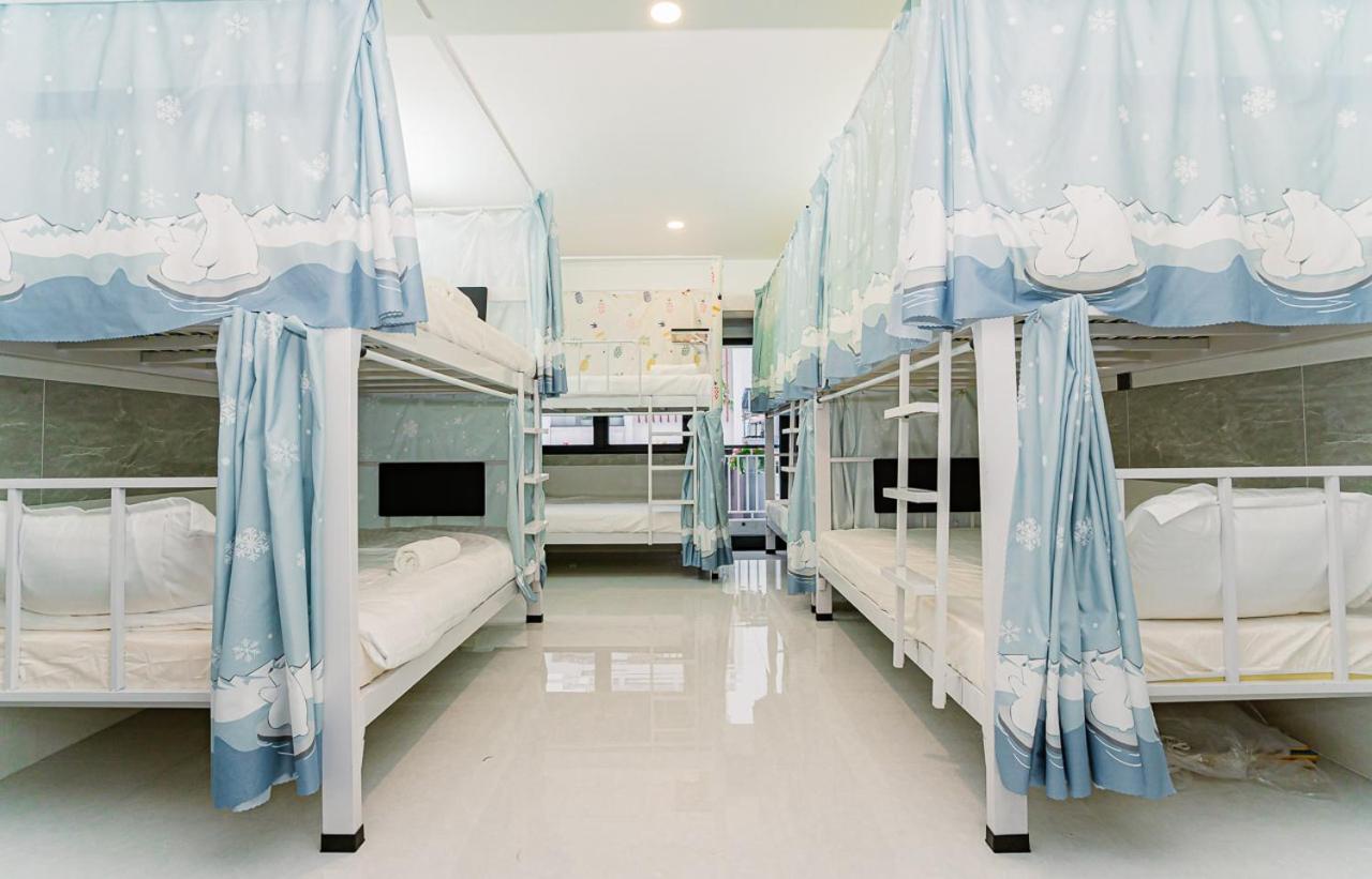 Aloha Saigon Premium Hostel By Local Travel Experts - Newly Opened, Less-Touristy Location, Spacious Rooms, Glass Shower Bathroom, Free Breakfast & Walking Tour 胡志明市 外观 照片
